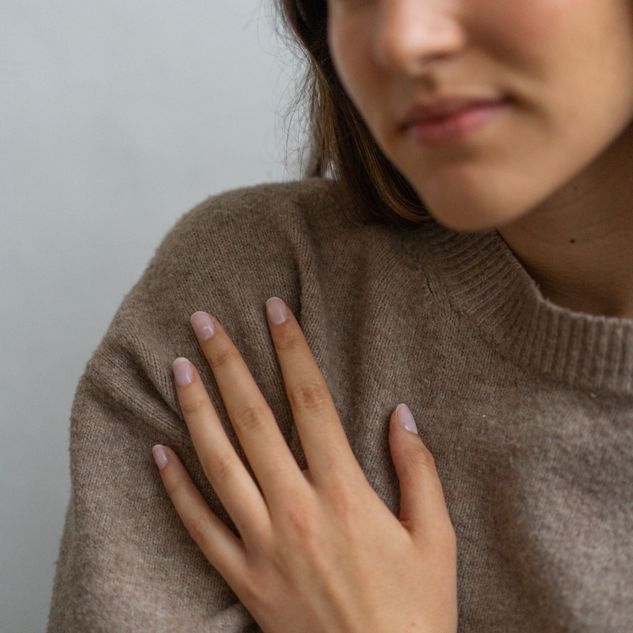 Vernis a ongles rose transparent